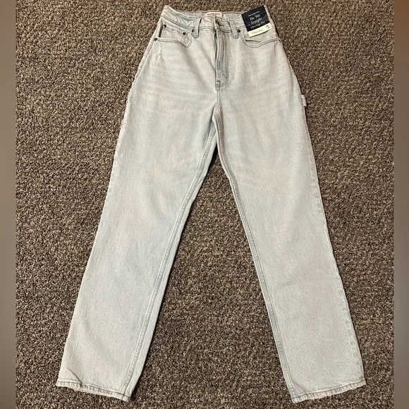 Abercrombie and fitch straight leg jeans - Picture 2 of 5